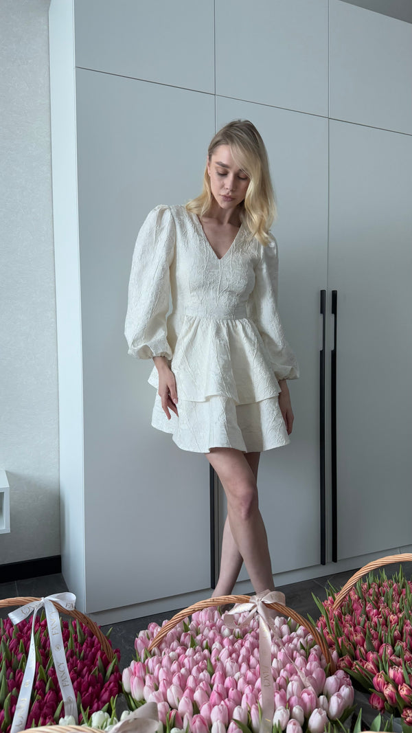 Klari dress jacquard with regilin white